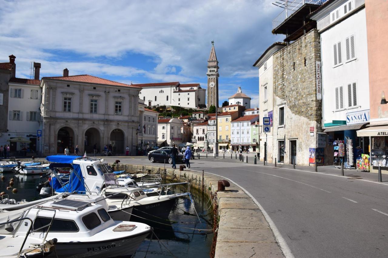 Apartments Rosso Piran. エクステリア 写真